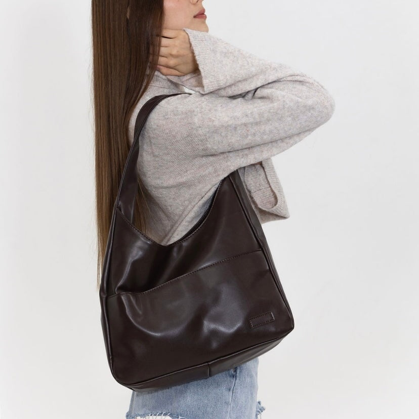 The Vivienne Urban Sainte