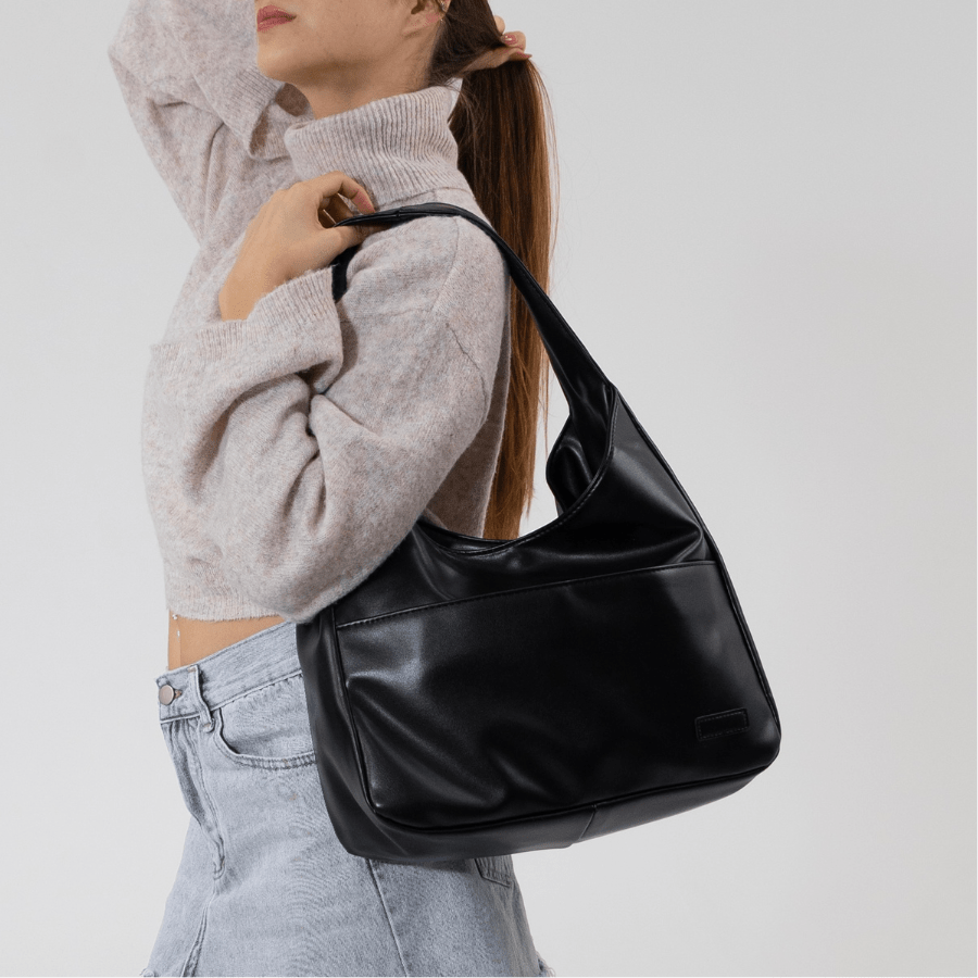 The Vivienne Urban Sainte